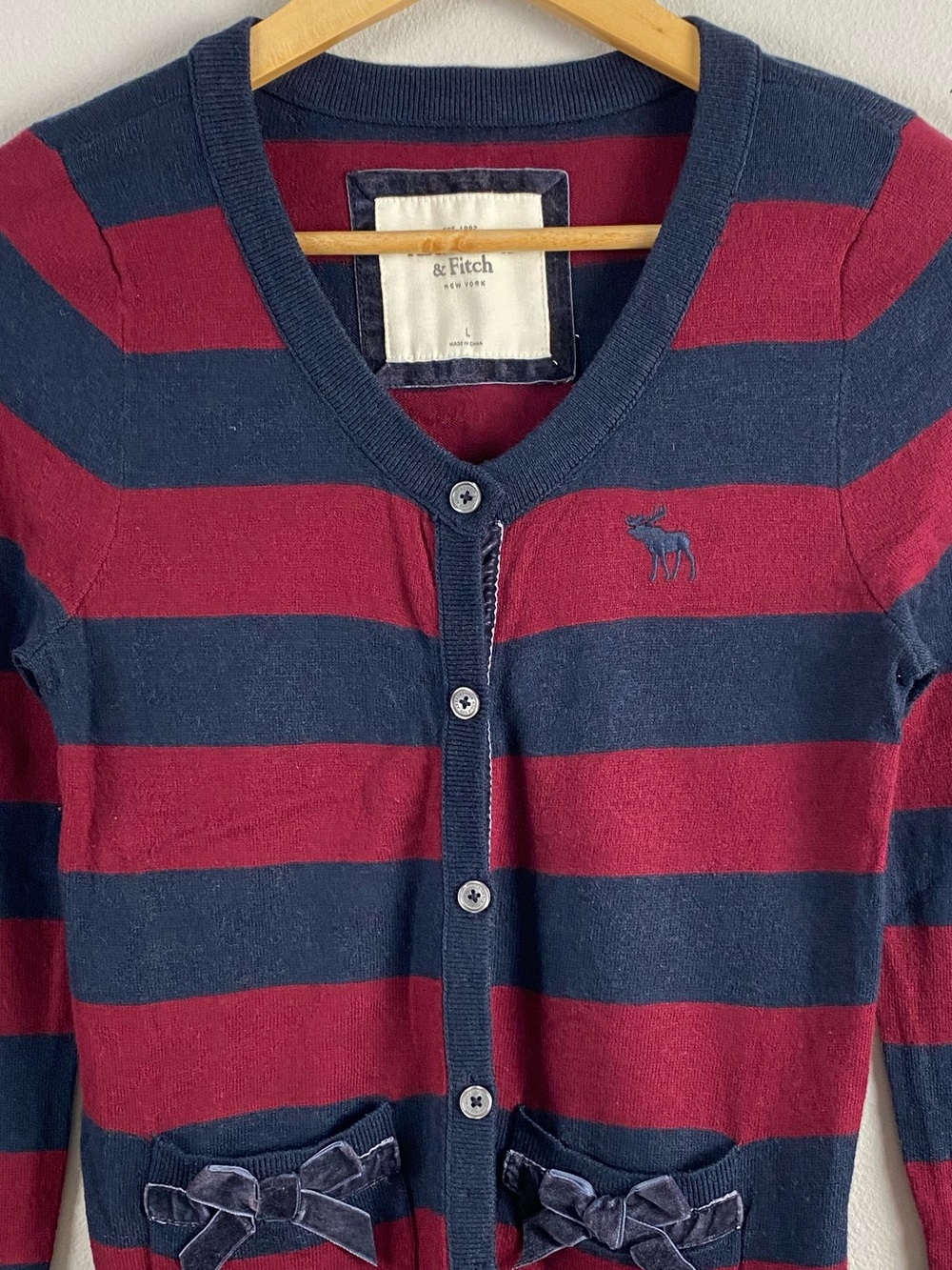 Abercrombie & Fitch Y2K Striped Bow Detail Long Sleeve Cardigan | Burgundy/Navy - Picture 3 of 16